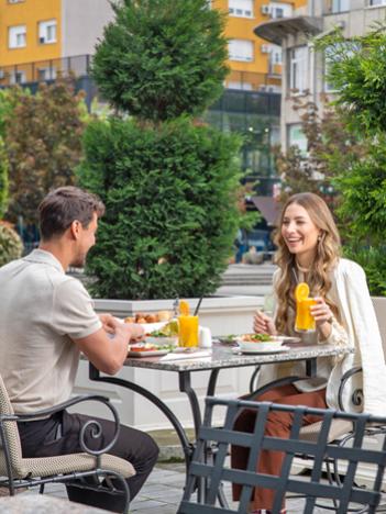 ПЕРВОМАЙСКИЕ ОБЫЧАИ